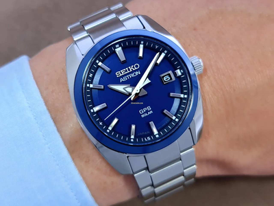 Наручные часы Seiko SSJ003J1