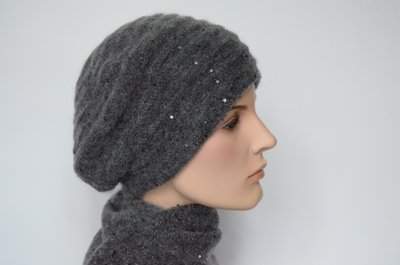 Вязаный берет для женщин зима 2022 - 2023