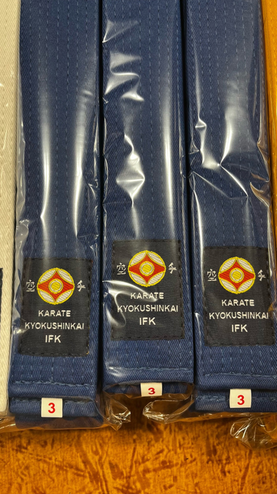 Пояс для каратэ с вышивкой Федерации IFK