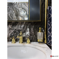 Зеркало с подсветкой и встроенной стерео акустикой Gilded Melody CLA