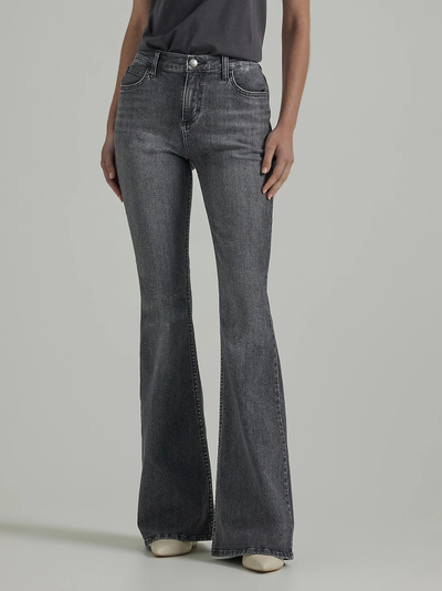 Джинсы Lee® Women's Legendary Flare Jean