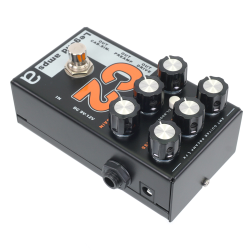 AMT C2 - двухканальный гитарный предусилитель (Cornford) [без БП]