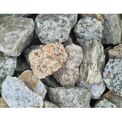 Рябая гранитная крошка лещадная, фракция 20-40 мм