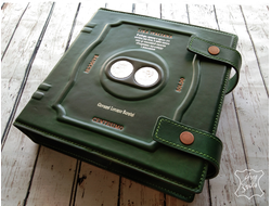 альбом для монет из кожи, подарок коллекционеру, кожаный альбом, альбом на заказ, что подарить