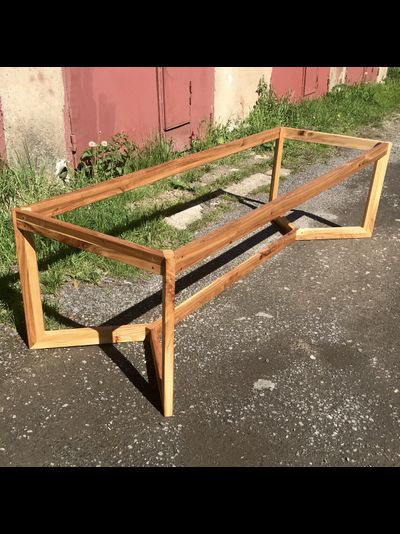 подстолье "Углы"