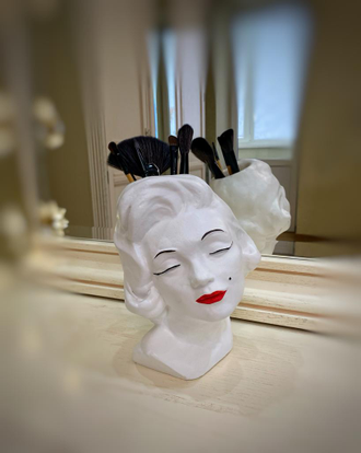 Кашпо "Мэрилин Монро"