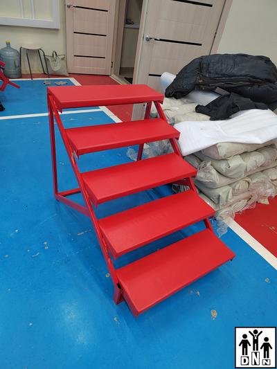 Ринг боксерский на помосте разборный