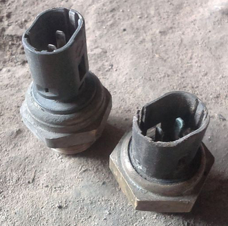 Б/у датчик включения вентилятора Москвич Святогор 214145