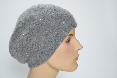 Итальянский вязаный серый берет с пайетками Вицио 1350