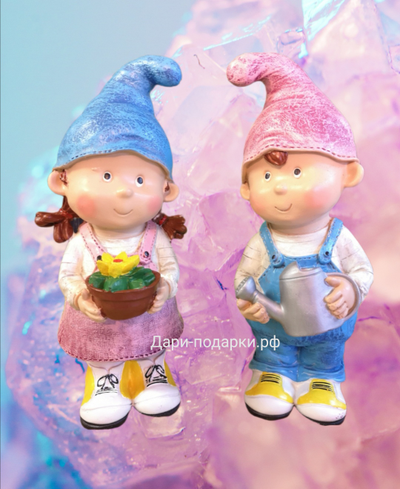 ГНОМ МАЛЬЧИК с лейкой  31*13*15см  0,9кг  полистоун Россия 1621//012283