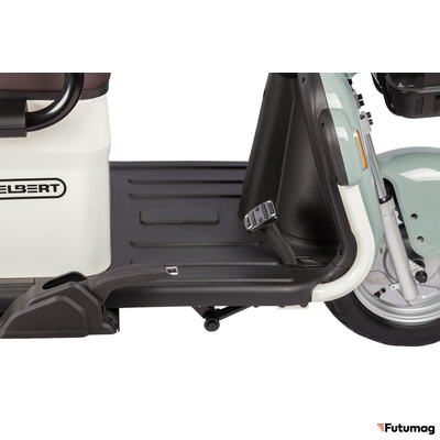 Электротрицикл Rutrike Gelbert Beta 48V/60V 800Вт серо-белый