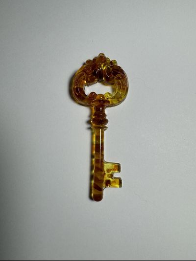 Магнит ключик