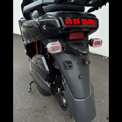 Электроскутер GT TANK 01 PRO 3000W 72V 30AH