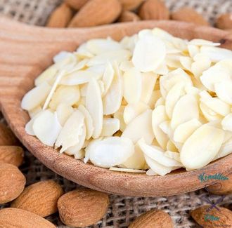 Миндальные лепестки очищенные AYDIN, 100 г