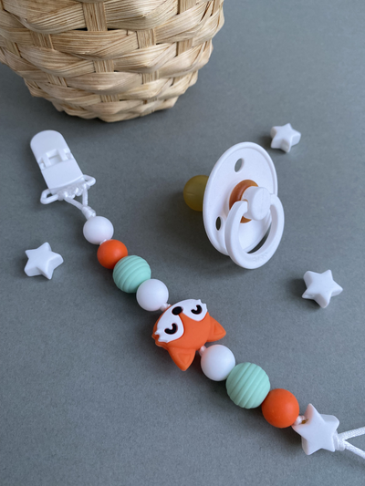 Держатель для пустышки Лисичка