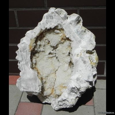 Жеода мелкокристаллического халцедона. 400*300*200 мм.