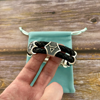 Браслет оберег по дате рождения (9 МАЯ – 1 ИЮНЯ).