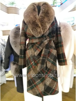 raznocvetnoe-palto-zhenskoe-v-kletku-kupit-internet-magazin