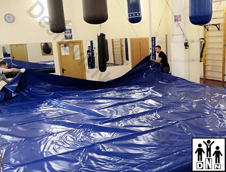 Монтаж ринга на помосте