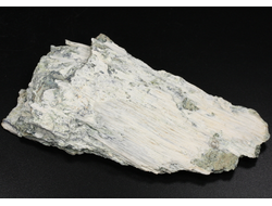 Брусит (немалит), волокнистый брусит, змеевик, коллекционный образец, Россия, КЧР, Урупский район, м-ние. Белые осыпища (110*60*22 мм, 119 г) №29678