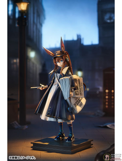 Фигурка 1/7 Амия (Amiya Newsgirl VER.)