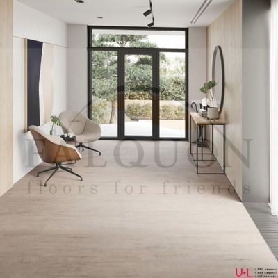 SPC ламинат The Floor Wood Loredo P2001 42 класс толщина 6.0 мм с фаской и подложкой замковый 1.8 м2