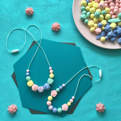 Бусы-прорезыватель из силикона Радуга пастельная