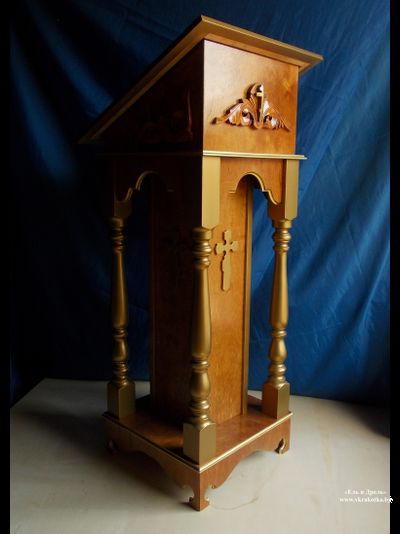 Аналой с резьбой "под золото"