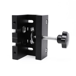 Кондуктор для сверления отверстий в торец и плоскость из алюминия