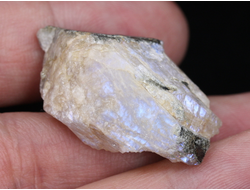 Беломорит (плагиоклаз), необработанный "дикий" образец, Карелия (35*20*16 мм, 13 г) №26364