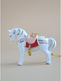 Лошадка (фарфор)