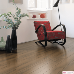 Пробковые полы Haro Дуб Италика дымчатый структур 537256 в интерьере гостиной