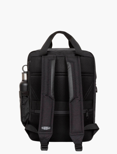 Eastpak Icon Totepack On Black вид со спины