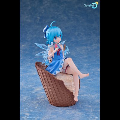 Фигурка 1/7 Чирно (Cirno Summer Frost ver.)