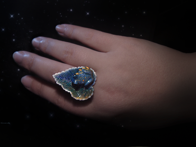 Фэнтези-кольцо с волшебной лягушкой "Пролетая над гнездом чудесниц..."