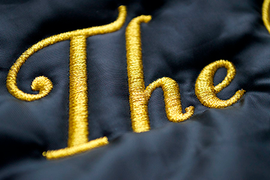 Вышивка золотом крупно