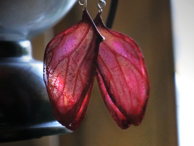 Волшебные серьги "Крылышки Феи Огня" (шёлк, чешский бисер)