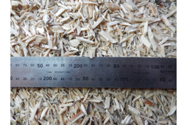 Щепа: вылет ножей 10 мм, сито Ø18 мм, естественная влажность.