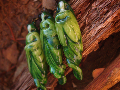 Комплект фарфоровых украшений "Нефритовый дух" (серьги и подвеска)