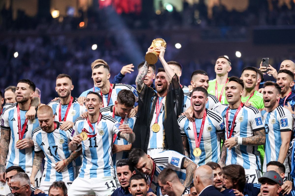 Лионель Месси и сборная Аргентины - чемпионы. Катар, 2022 год. Фото: &copy; Сергей Бобылев/&thinsp;ТАСС