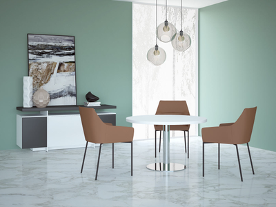 Круглый стол на хромированной опоре