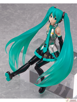 Фигурка фигма Мику Хацунэ Вокалоид (figma Hatsune Miku 2.0)