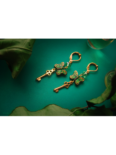 "Посланницы чудес", серьги с бабочками и ключиками (благотворительность)