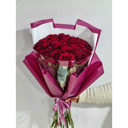 Роза Эквадор  50 см. 21 шт
