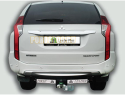 Фаркоп с нержавеющей пластиной Лидер-Плюс для Mitsubishi Pajero Sport 2008-2013