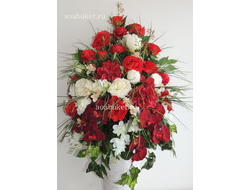 Композиция из искусственных цветов большая напольная "Очарование красное" № НП016/Купить на АОАБУКЕТ