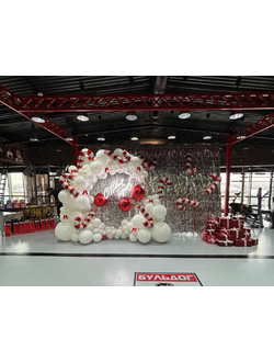 ФОТОЗОНА ИЗ ШАРОВ "СЛАДКИЙ НОВЫЙ ГОД"