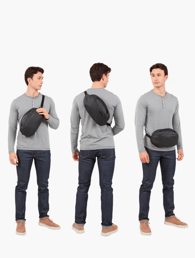 Сумка Thule Tact Crossbody Bag 5L Black способ ношения