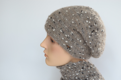 vyazaniy-sharf-iz-shersti-merinosa-vizio-italiya-8074-orekhoviy