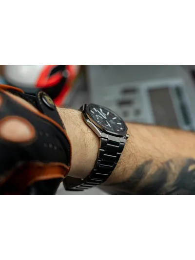 Часы Casio Edifice EQB-1100DC-1A